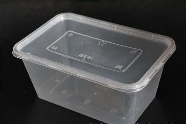 不锈钢饭盒能放进微波炉中吗 不锈钢饭盒应该如何加热