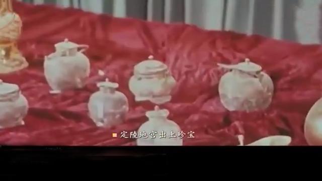 惊奇的秘密,绝密奇闻奇事