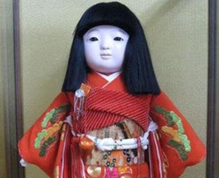 日本娃娃灵异事件拥有生命的玩偶叫什么,日本隧道灵异现象