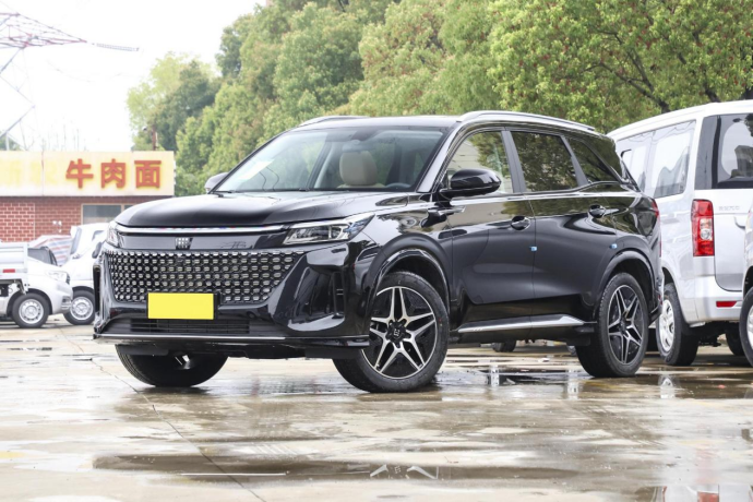 10来万预算买电混SUV，蓝电E5和启辰大V DD-i怎么选？